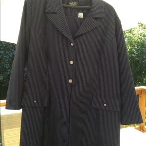 §§§§~~~ 3 in 1 lady’s navy suit ~~~§§§